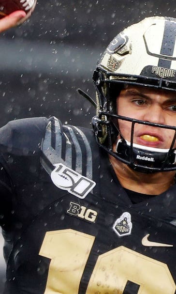 Boilermakers third-string QB O'Connell to start with Plummer out